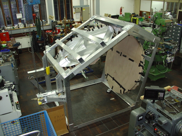 HF optical assembly with mirrors